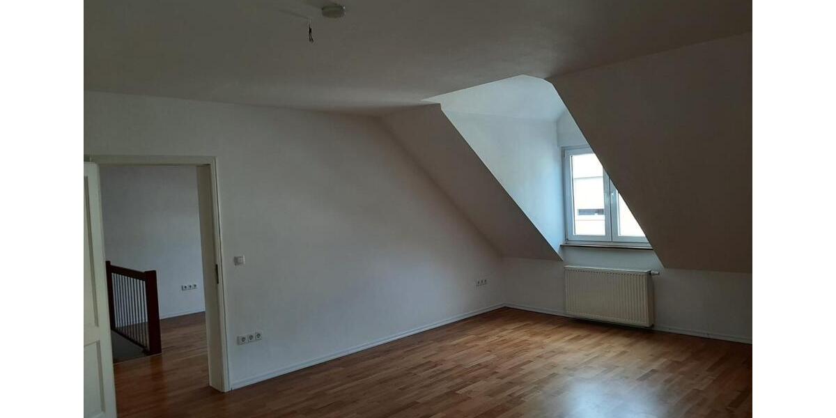 Einfamilienhaus Bad Dürkheim - 7 Zimmer, 217 m&sup2;, 849.000&euro; | Angebot:26687073