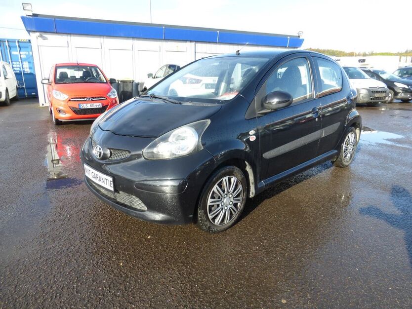 Toyota Aygo (X) 99.000 km 3.990 € Lebach 66822
