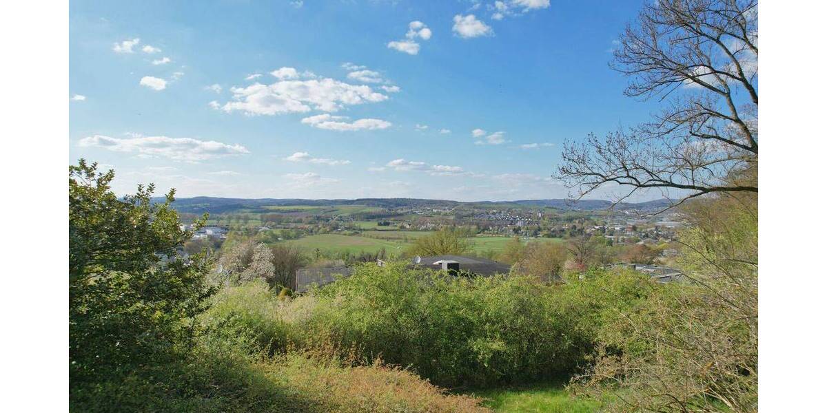 Etagenwohnung Wetzlar - 4 Zimmer, 167 m&sup2;, 299.000&euro; | Angebot:26346424