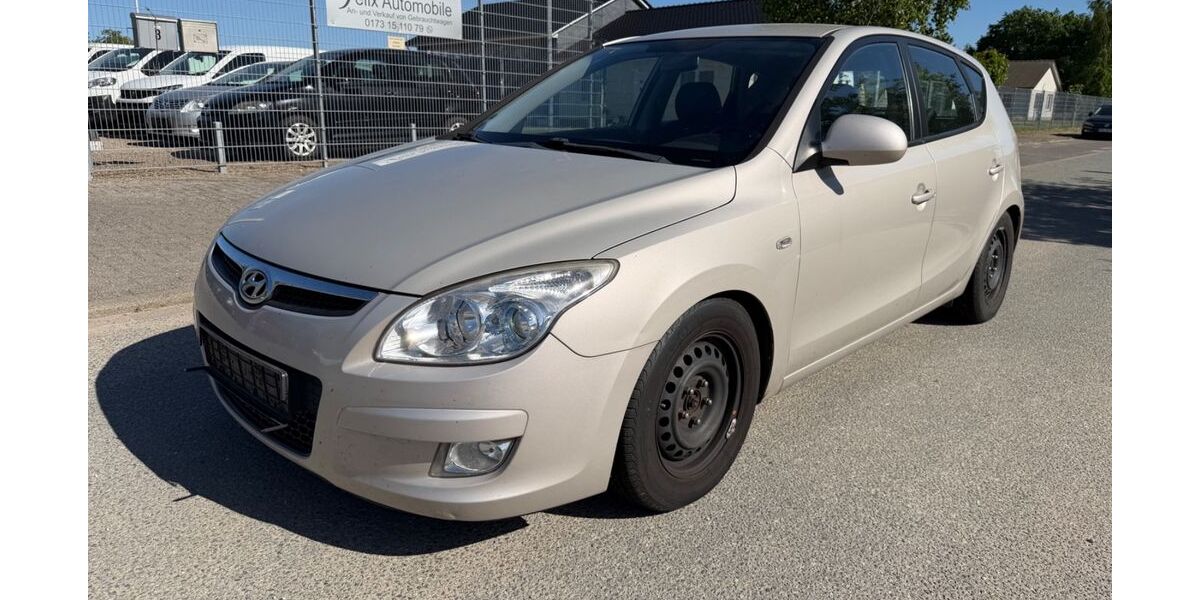 Hyundai i30 283.700 km 1.100 &euro; Rastow 19077