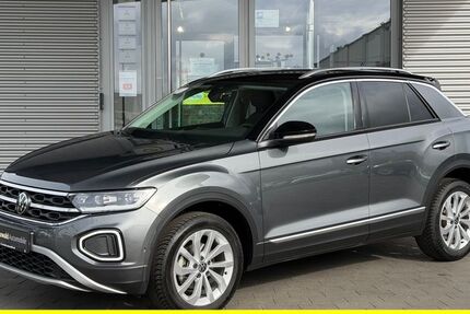 VW T-Roc 25.300 km 26.470 &euro; Erlangen 91058