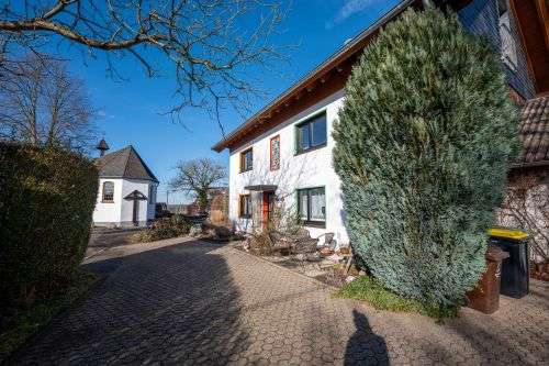 Einfamilienhaus Hennef - 7 Zimmer, 212 m&sup2;, 465.000&euro; | Angebot:25447409