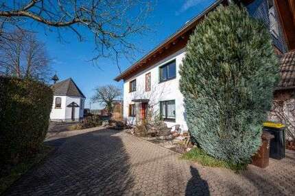 Haus Hennef - 7 Zimmer, 212 m&sup2;, 465.000&euro; | Angebot:25447409