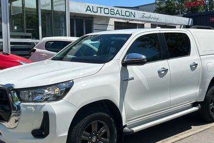Toyota Hilux 157.242 km 32.990 &euro; München 81825