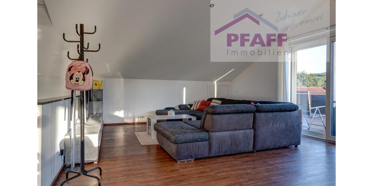 Dachgeschoßwohnung Engen - 4 Zimmer, 160 m&sup2;, 1.550&euro; | Angebot:26346887
