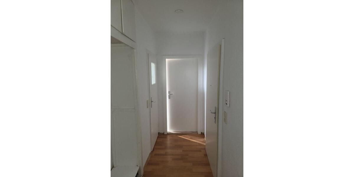 Etagenwohnung Zerbst (Anhalt) - 1 Zimmer, 35 m&sup2;, 190&euro; | Angebot:26163848