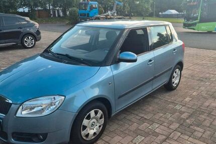 Skoda Fabia 182.900 km 1.900 &euro; Northeim 37154