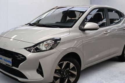 Hyundai i10 9.700 km 17.190 &euro; Freiburg im Breisgau 79108