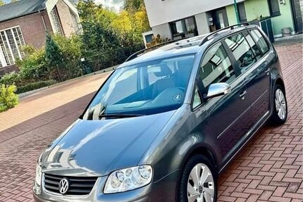 VW Touran 265.900 km 4.500 &euro; Recklinghausen 45665