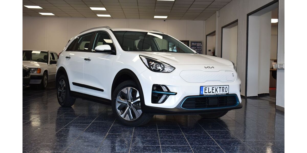 Kia Niro 65.889 km 17.470 &euro; Nürnberg 90431