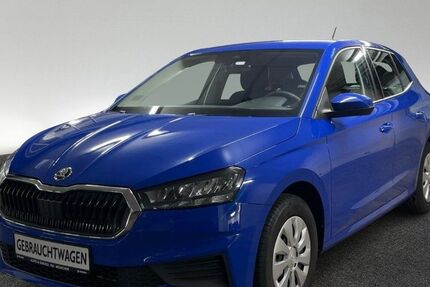 Skoda Fabia 33.300 km 13.560 &euro; München 80687