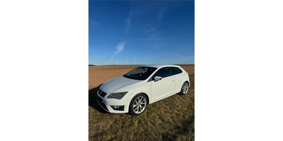 Seat Leon 103.000 km 8.400 € Reinsdorf 08141