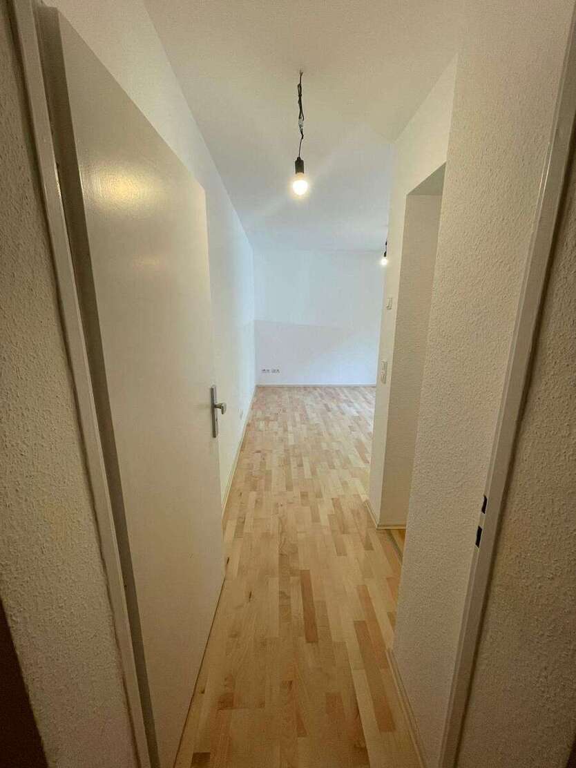 Wohnung zum Mieten in Frankfurt 640 € 23 m² 1 zimmer
