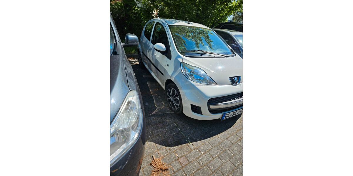 Peugeot 107 89.000 km 3.450 &euro; Raunheim 65479