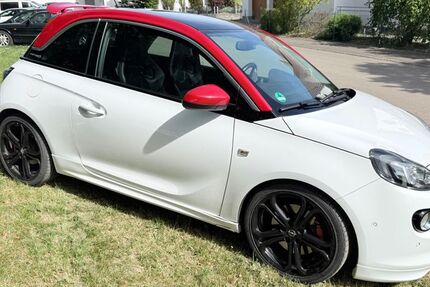 Opel Adam 121.000 km 8.999 &euro; Asselfingen 89167