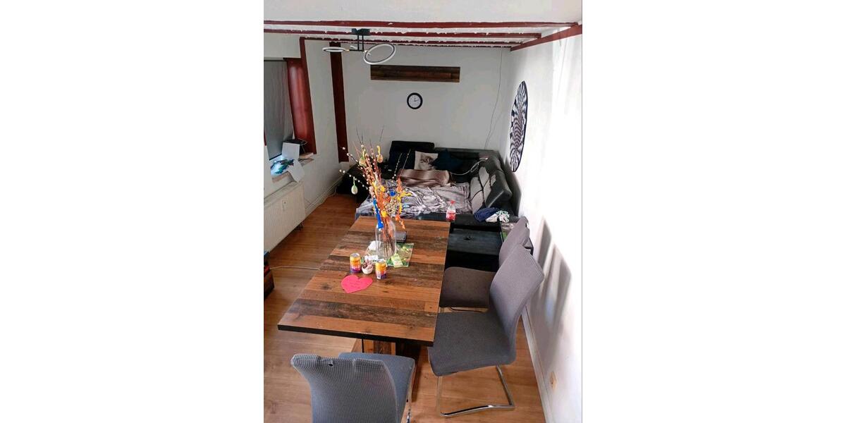 Etagenwohnung Oebisfelde-Weferlingen Weferlingen - 3 Zimmer, 64 m&sup2;, 480&euro; | Angebot:25943677