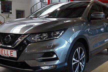 Nissan Qashqai 99.000 km 14.990 &euro; Gera 07552