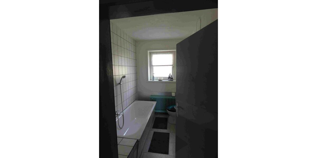 Einfamilienhaus Waldeck - 8 Zimmer, 189 m&sup2;, 980&euro; | Angebot:25349644