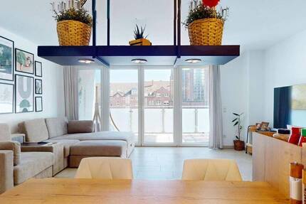 Moderne Eigentumswohnung mit Tiefgaragenstellplatz, Balkon und hochwertiger Einbauküche 4 zimmer