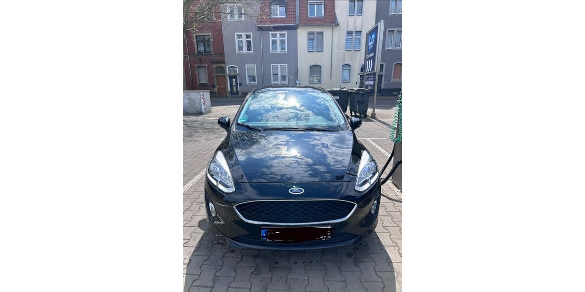 Ford Fiesta 37.600 km 10.100 &euro; Bechtheim 67595