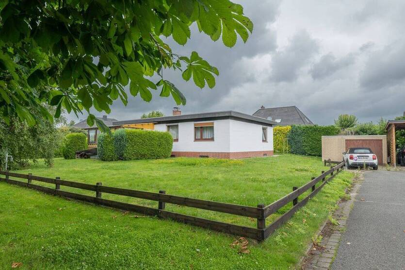 Ebenerdiges Wohnen in ruhiger Lage - gepflegter Bungalow in Drochtersen!