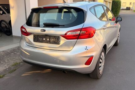 Ford Fiesta 64.900 km 7.500 &euro; Andernach 56626