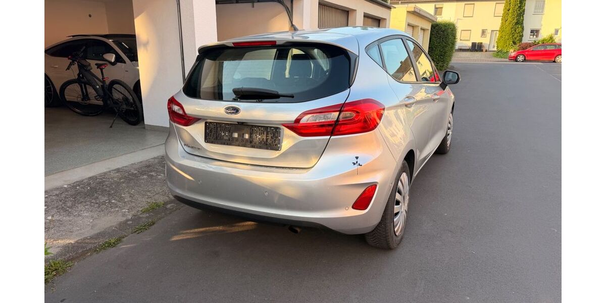 Ford Fiesta 64.900 km 7.500 &euro; Andernach 56626