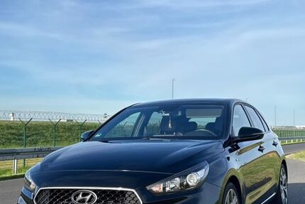 Hyundai i30 120.000 km 13.800 &euro; Berlin 12524