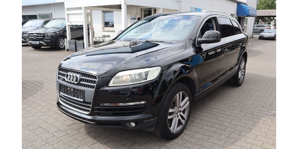 Audi Q7 235.812 km 6.990 &euro; Darmstadt 64291