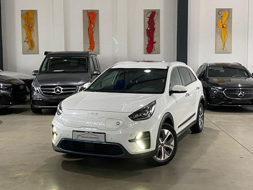 Kia Niro 41.405 km 19.770 € Frankfurt 60386