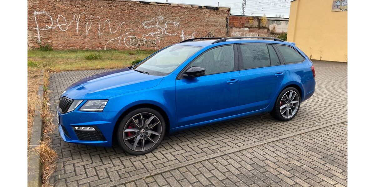 Skoda Octavia 302.000 km 14.000 € Mittweida 09648