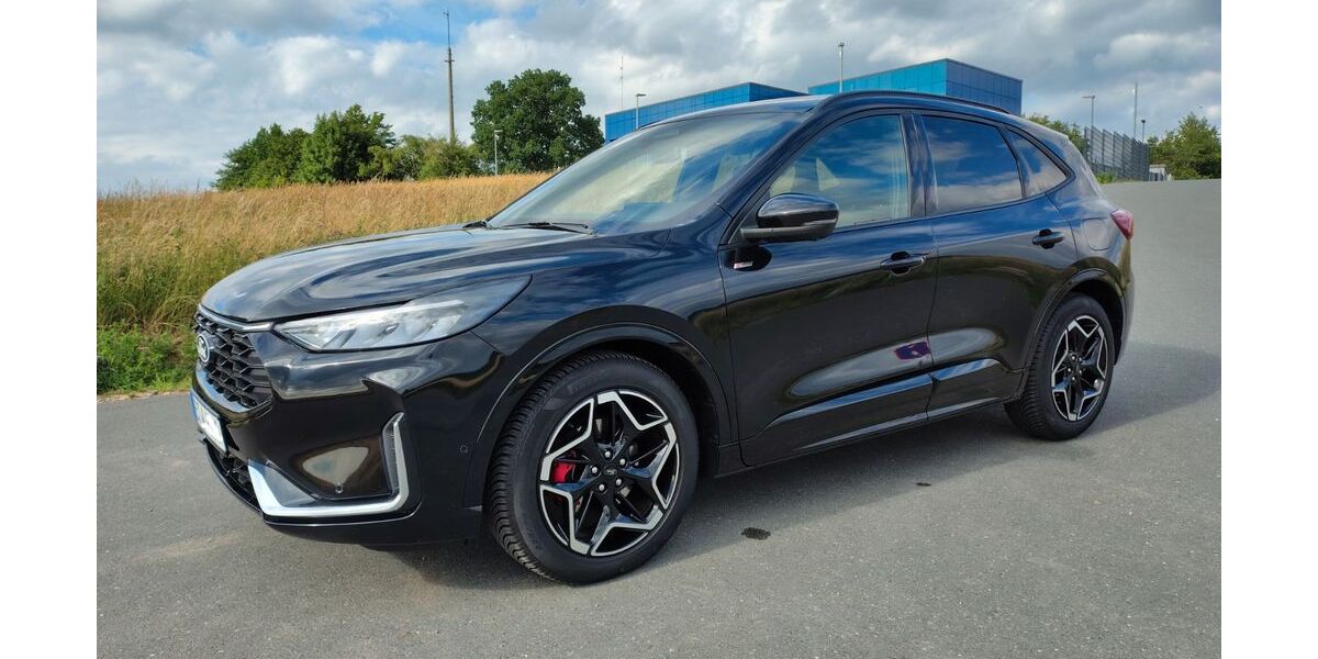 Ford Kuga 15.500 km 31.500 &euro; Bayreuth 95447