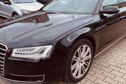 Audi A8 123.000 km 34.900 &euro; Hamburg 20097