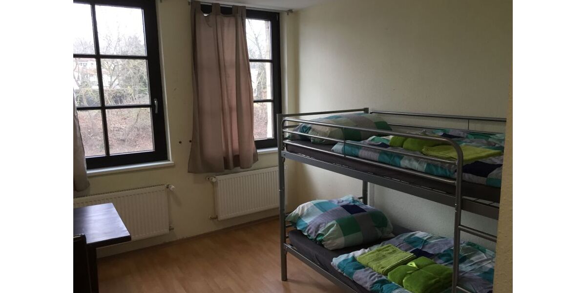 Großes Haus mit 26 Zimmern für MonteureArbeiter in Schwarzenbruck - Appartement Schwarzenbruck Ochenbruck | Angebot:27030548