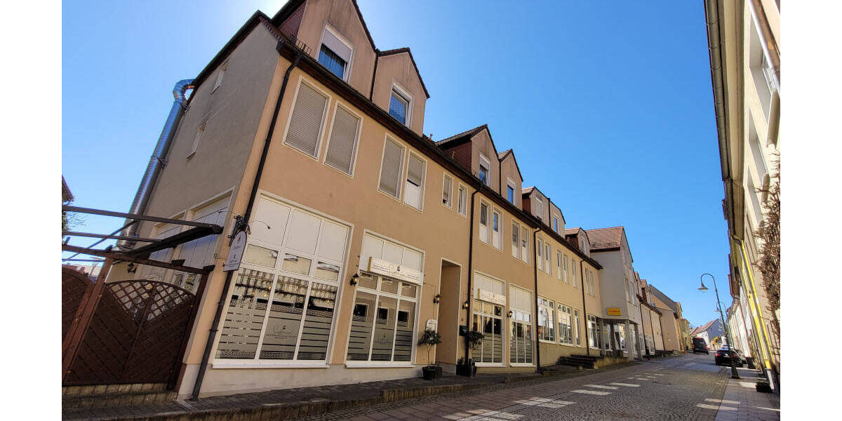 Etagenwohnung Oschatz - 3 Zimmer, 73 m&sup2;, 69.000&euro; | Angebot:26081036