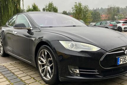 Tesla Model S 195.832 km 17.990 € Merching 86504