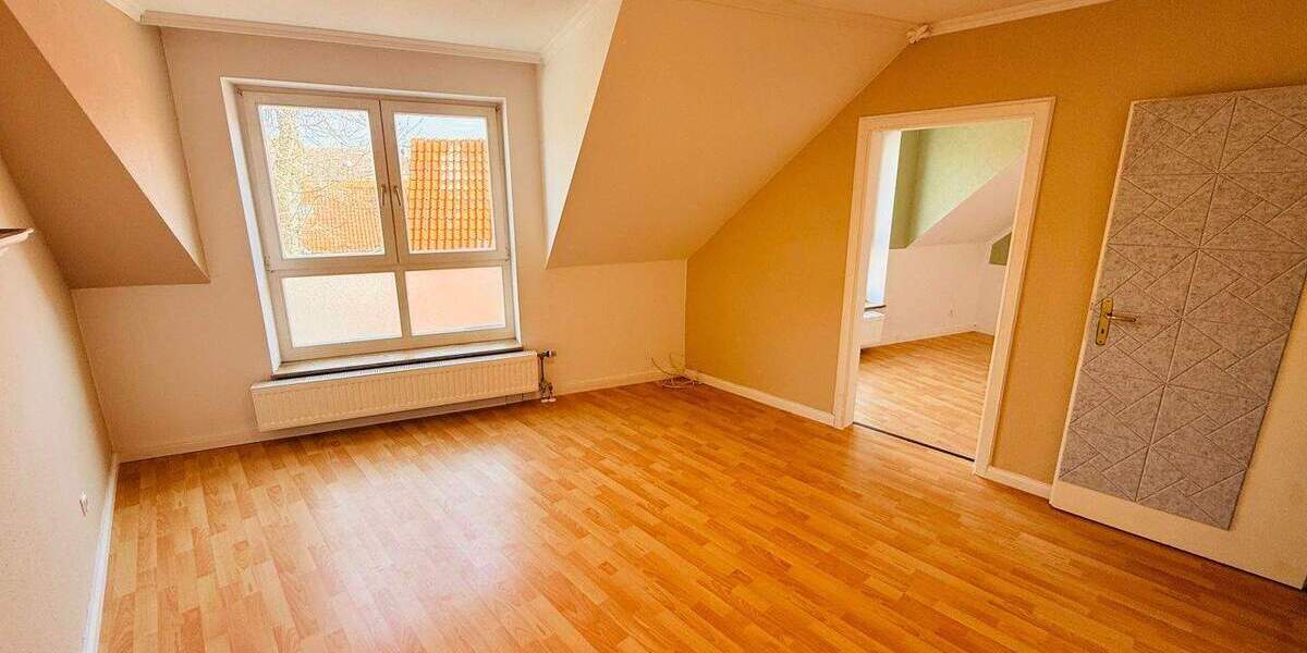 Etagenwohnung Northeim - 3 Zimmer, 81 m&sup2;, 159.000&euro; | Angebot:25610901