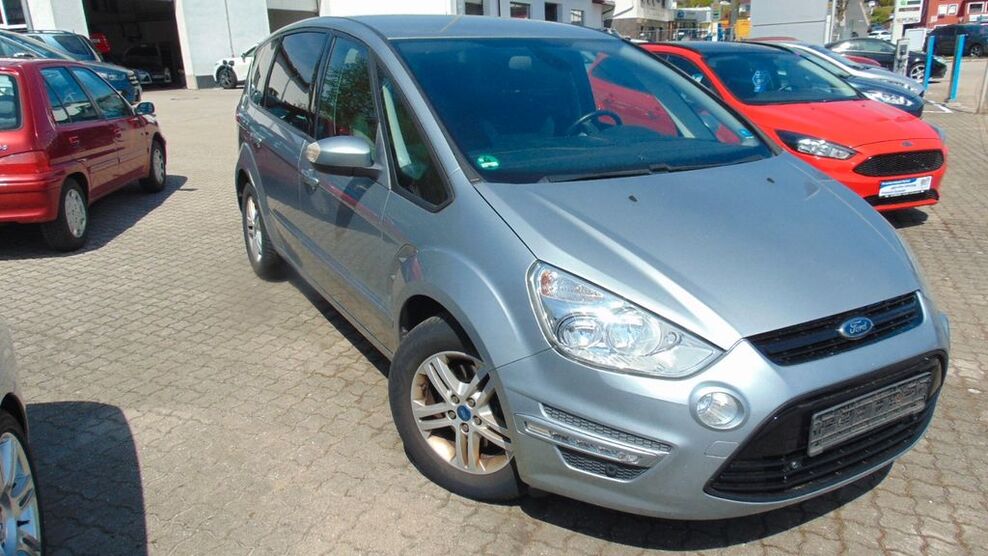 Ford S-Max 93.200 km 10.995 € Pegnitz 91257