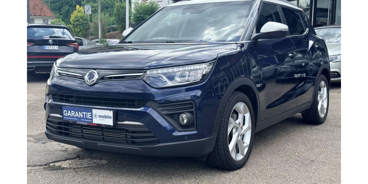 SsangYong Tivoli 41.704 km 15.999 &euro; Epfendorf 78736