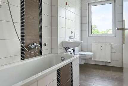 Wohnung Zwickau Zwickau-West - 3 Zimmer, 59 m&sup2;, 372&euro; | Angebot:27350475