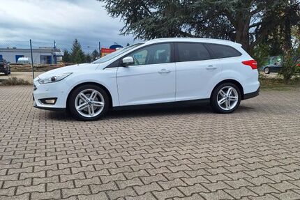 Ford Focus 189.058 km 9.900 &euro; Baden-Baden 76532