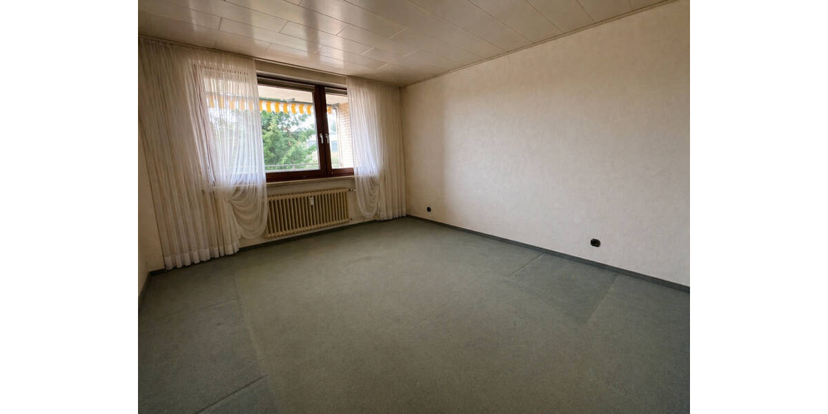 Etagenwohnung Braunschweig / Broitzem Broitzem - 3 Zimmer, 70 m&sup2;, 175.000&euro; | Angebot:26401407