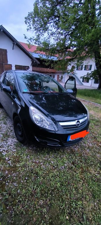 Opel Corsa 215.000 km 1.100 € Egling 82544