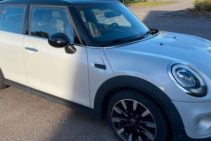 Mini Cooper 84.000 km 10.500 &euro; Schuby 24850