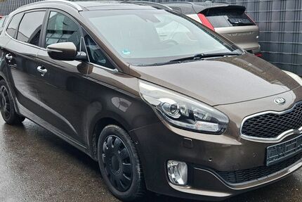 Kia Carens 159.000 km 7.450 &euro; Aldingen 78554