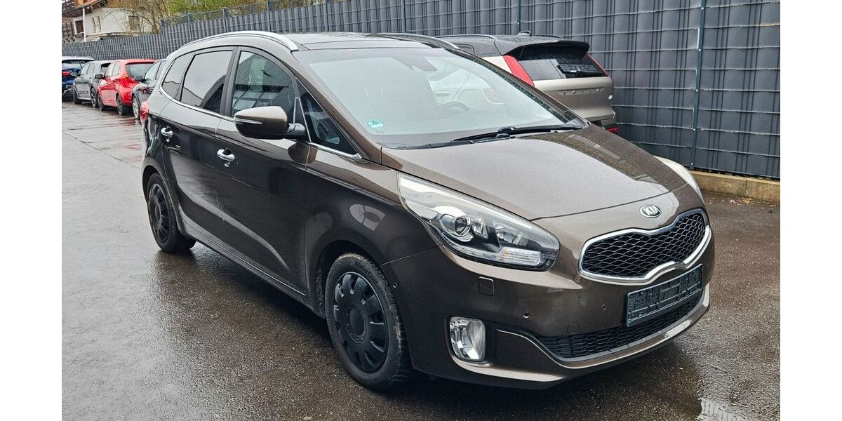 Kia Carens 159.000 km 7.450 &euro; Aldingen 78554