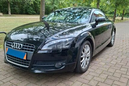 Audi TT 250.800 km 5.499 &euro; Frankfurt 60433