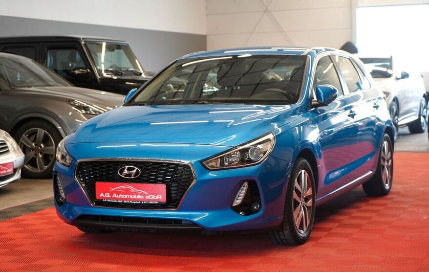 i30