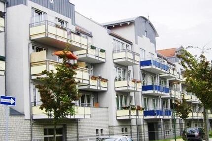 Wohnung Güstrow - 3 Zimmer, 66 m&sup2;, 596&euro; | Angebot:26380503