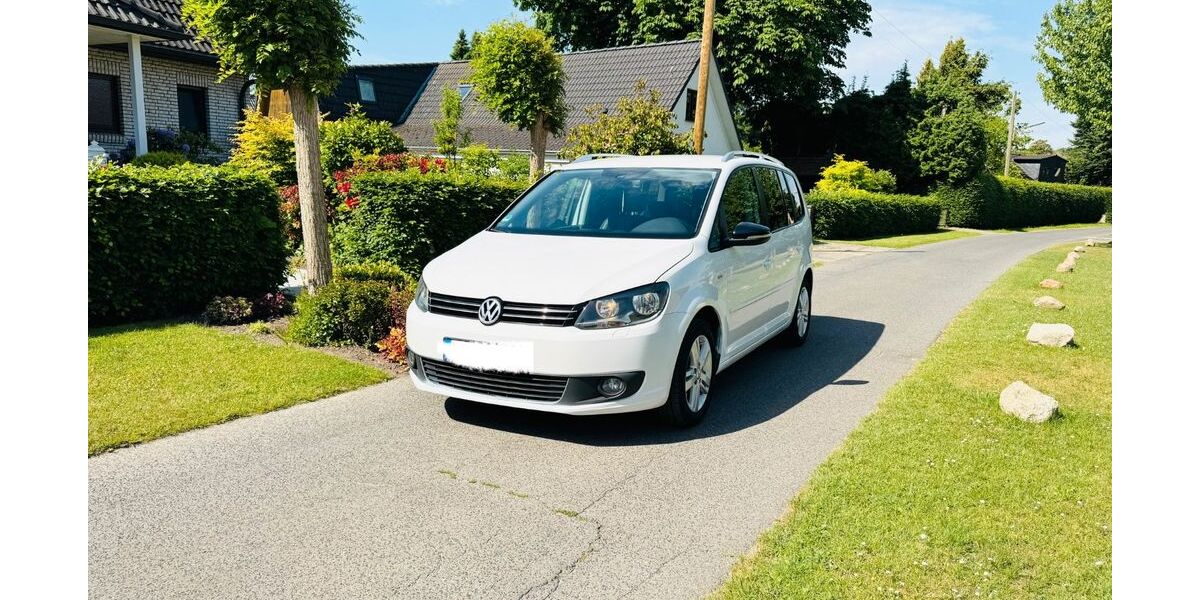 VW Touran 275.000 km 4.550 &euro; hamburg 22179